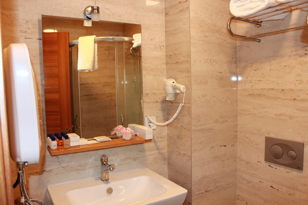 Imerhan Otel Κουσάντασι Εξωτερικό φωτογραφία